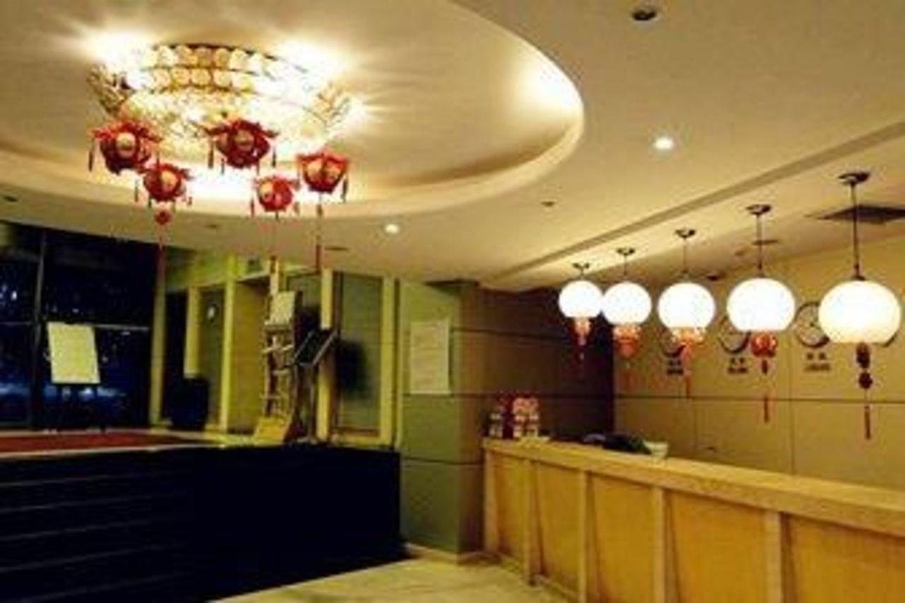 Lakeside Holiday Inn Xangai Exterior foto
