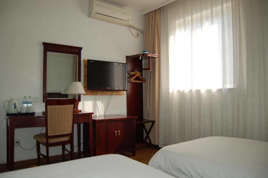 Lakeside Holiday Inn Xangai Exterior foto
